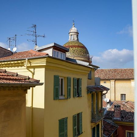 Sunny Apartment In Heart Of Nice Old Town Exterior foto