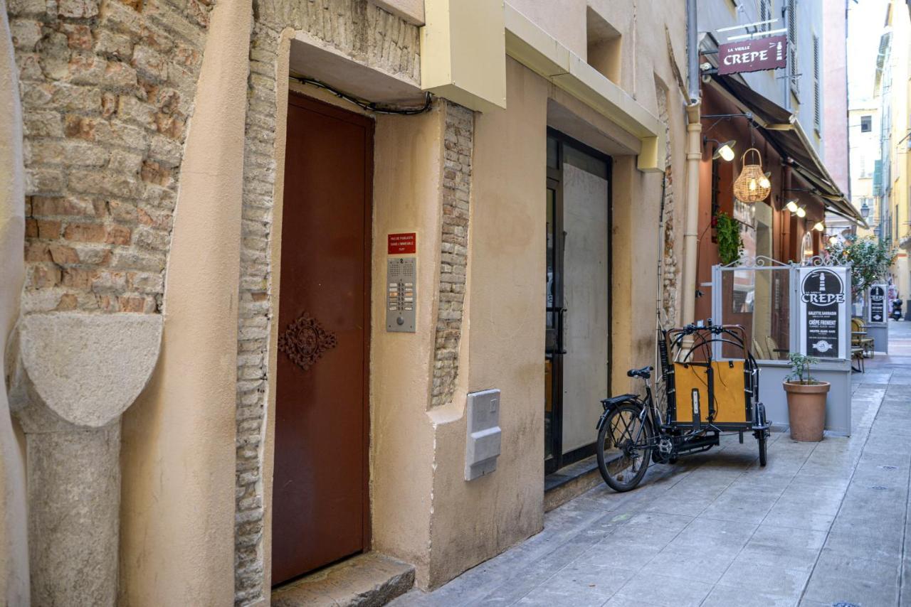 Sunny Apartment In Heart Of Nice Old Town Exterior foto